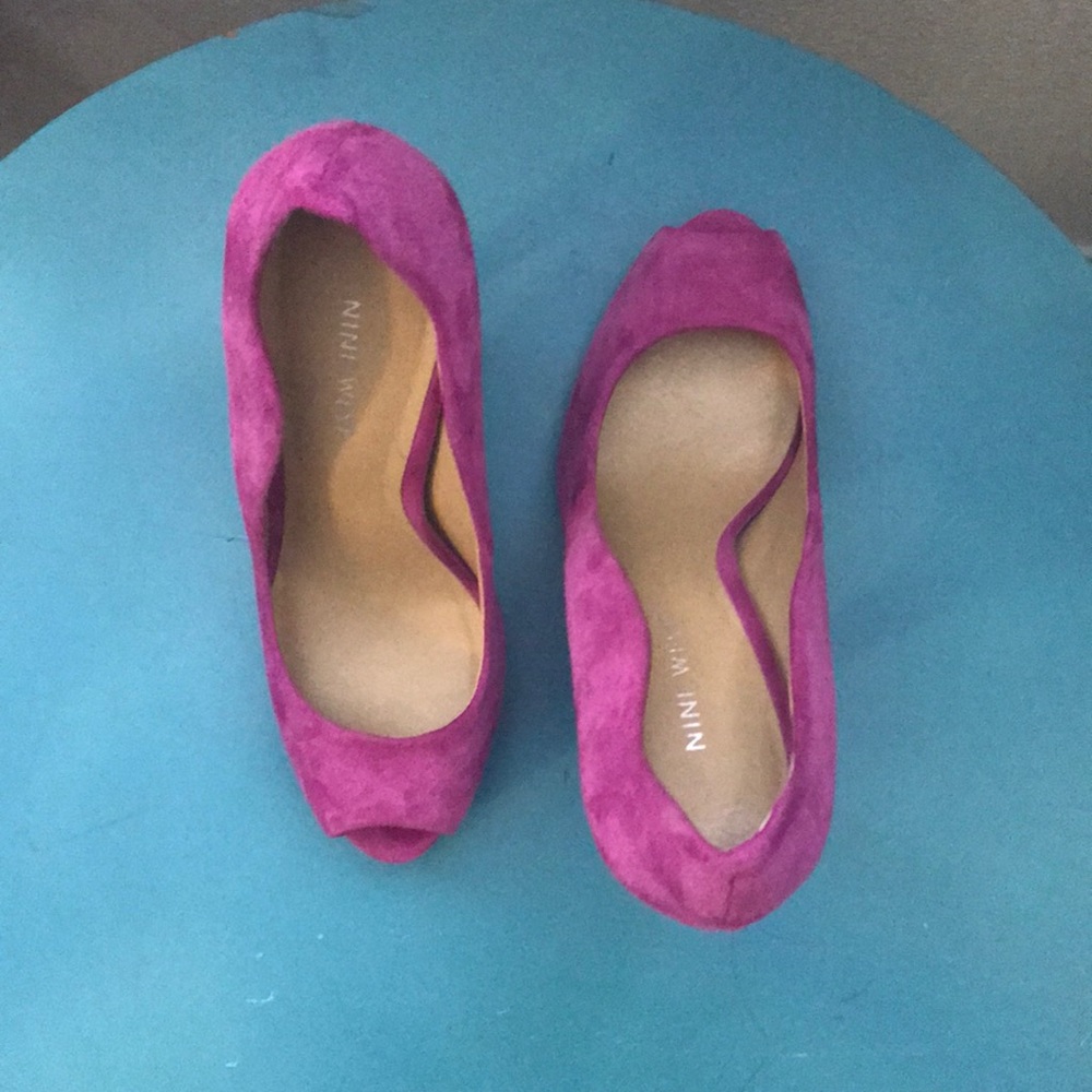 Nine West pink heels.